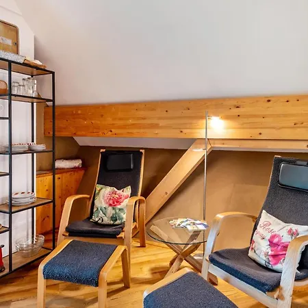 Hof Wegwarte * Weilheim