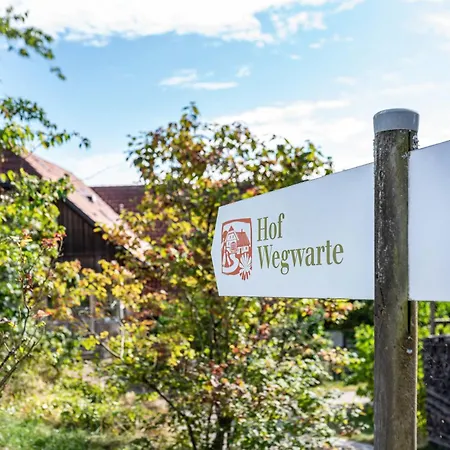 Hof Wegwarte Apartment *